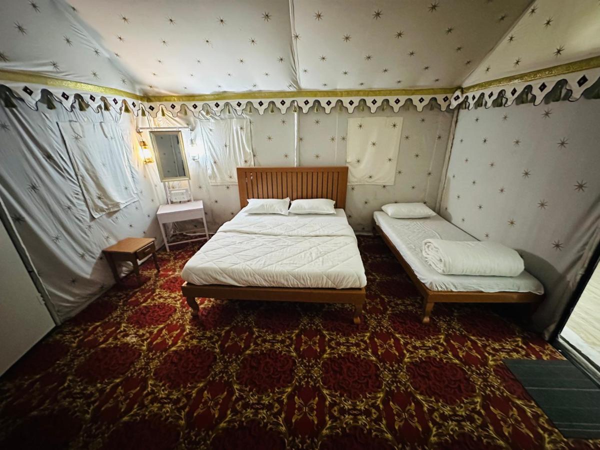 Modhera Sunrise Resort - Tents Bhungas Jungle Restaurants & Candlelight Dining Kalri ภายนอก รูปภาพ