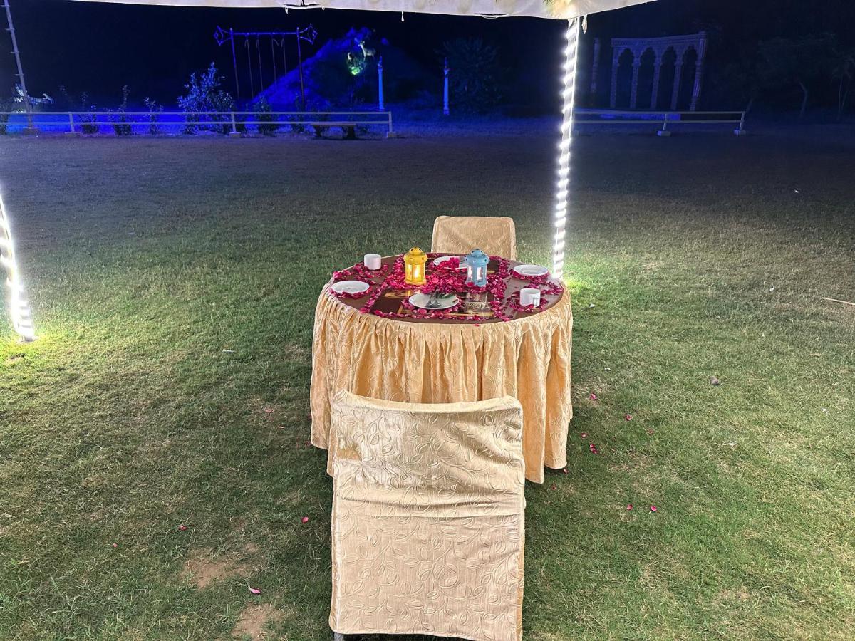 Modhera Sunrise Resort - Tents Bhungas Jungle Restaurants & Candlelight Dining Kalri ภายนอก รูปภาพ