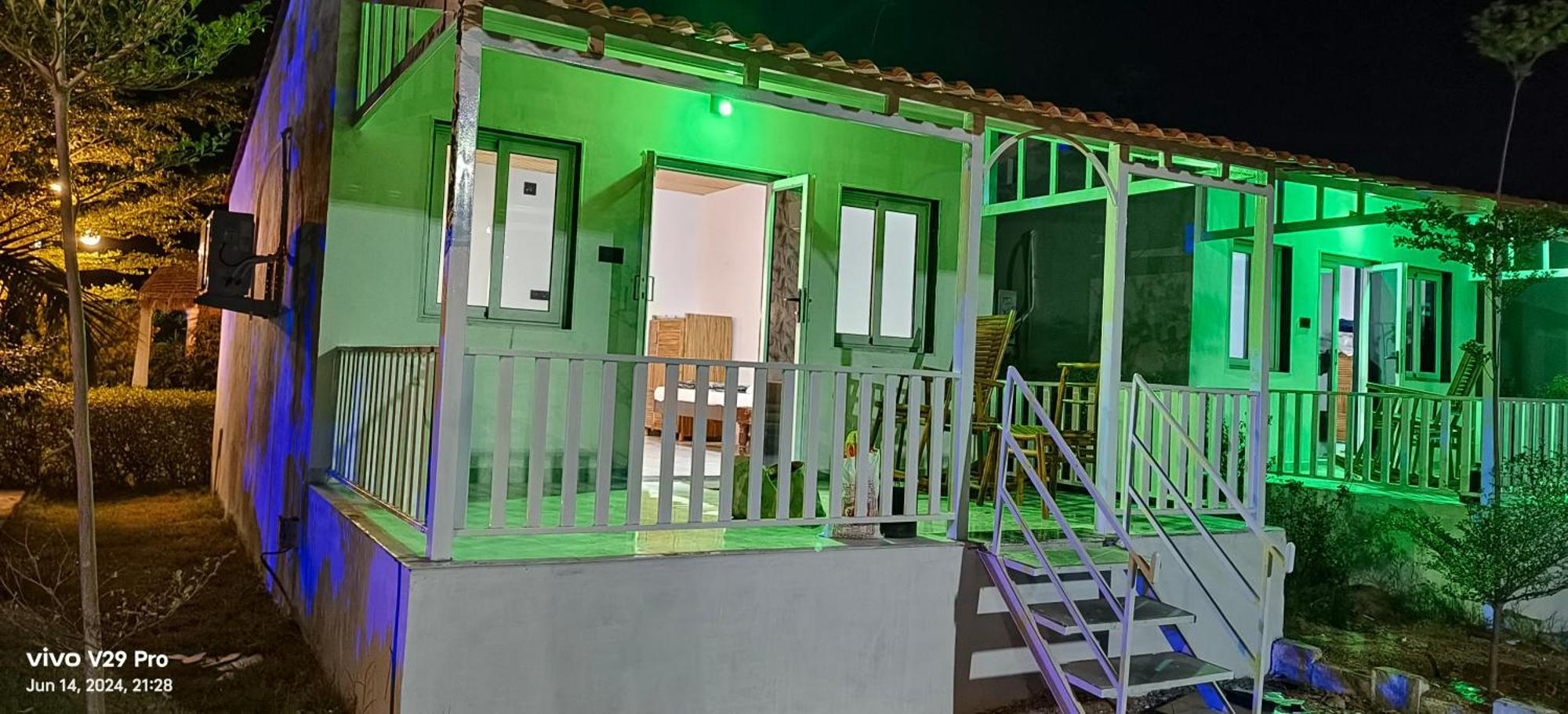 Modhera Sunrise Resort - Tents Bhungas Jungle Restaurants & Candlelight Dining Kalri ภายนอก รูปภาพ