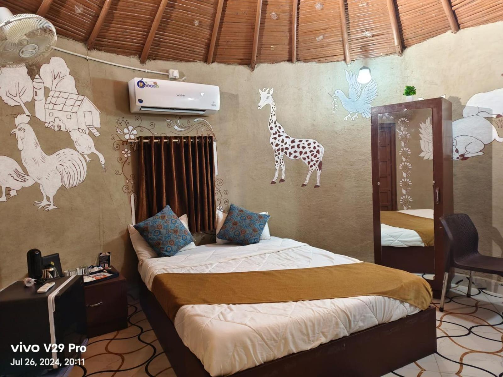 Modhera Sunrise Resort - Tents Bhungas Jungle Restaurants & Candlelight Dining Kalri ภายนอก รูปภาพ